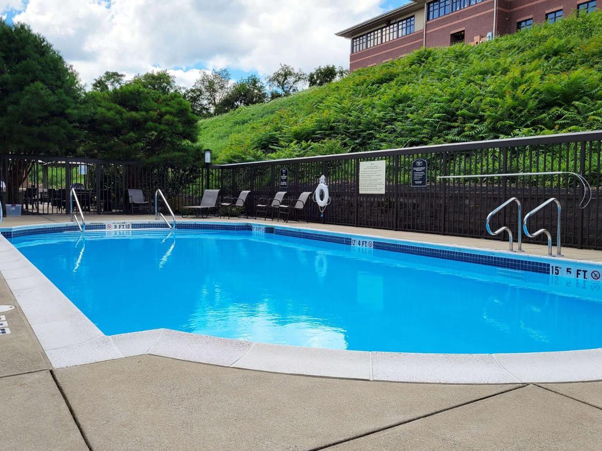 Hampton Inn Greensburg Εξωτερικό φωτογραφία