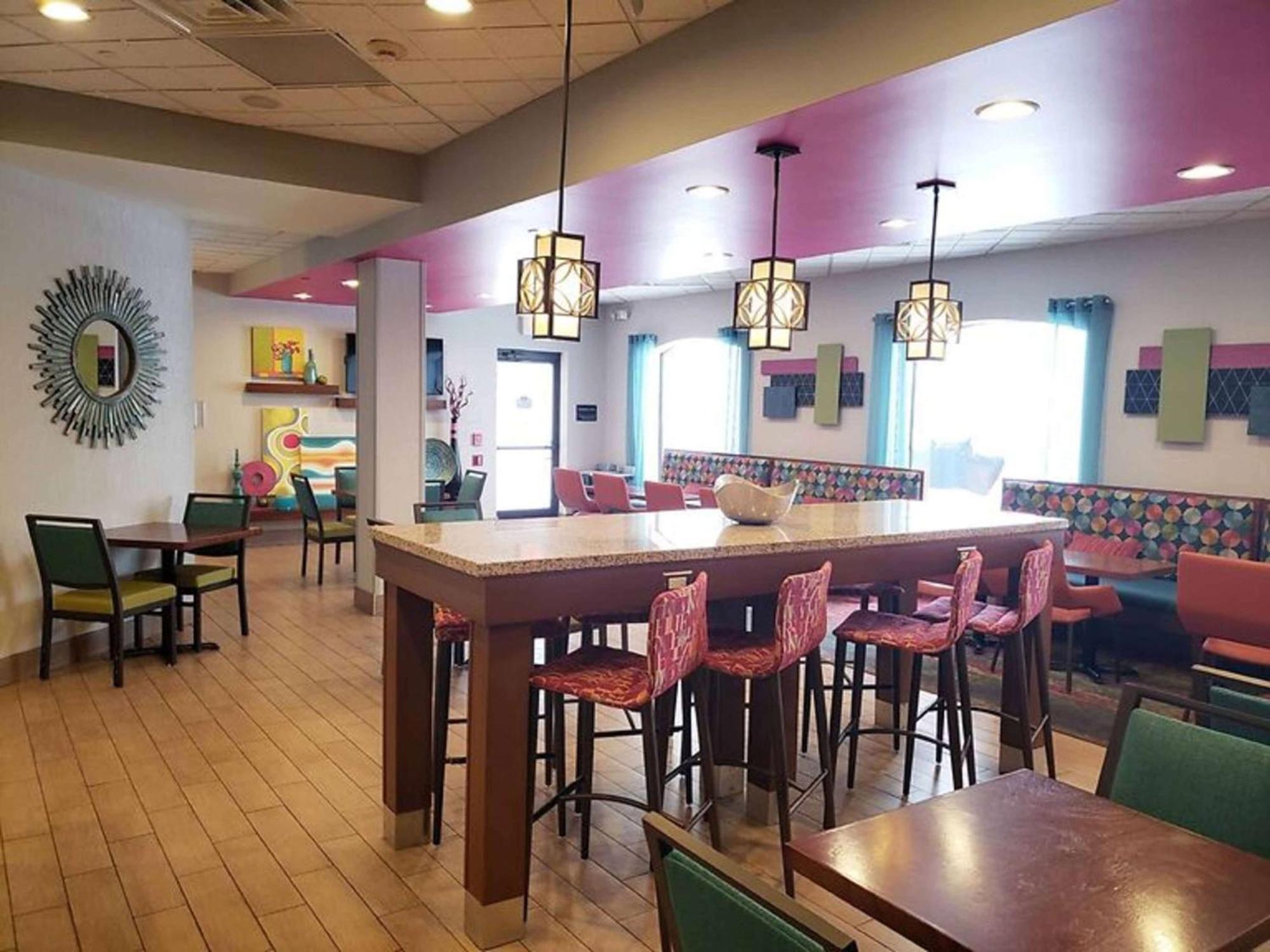 Hampton Inn Greensburg Εξωτερικό φωτογραφία