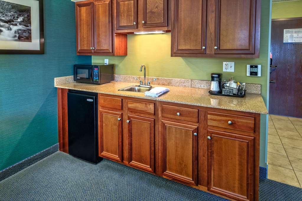 Hampton Inn Greensburg Δωμάτιο φωτογραφία