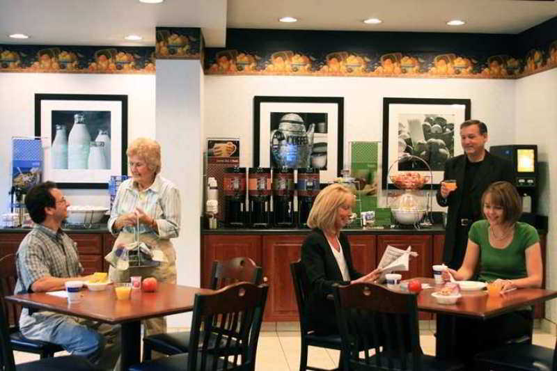 Hampton Inn Greensburg Εστιατόριο φωτογραφία